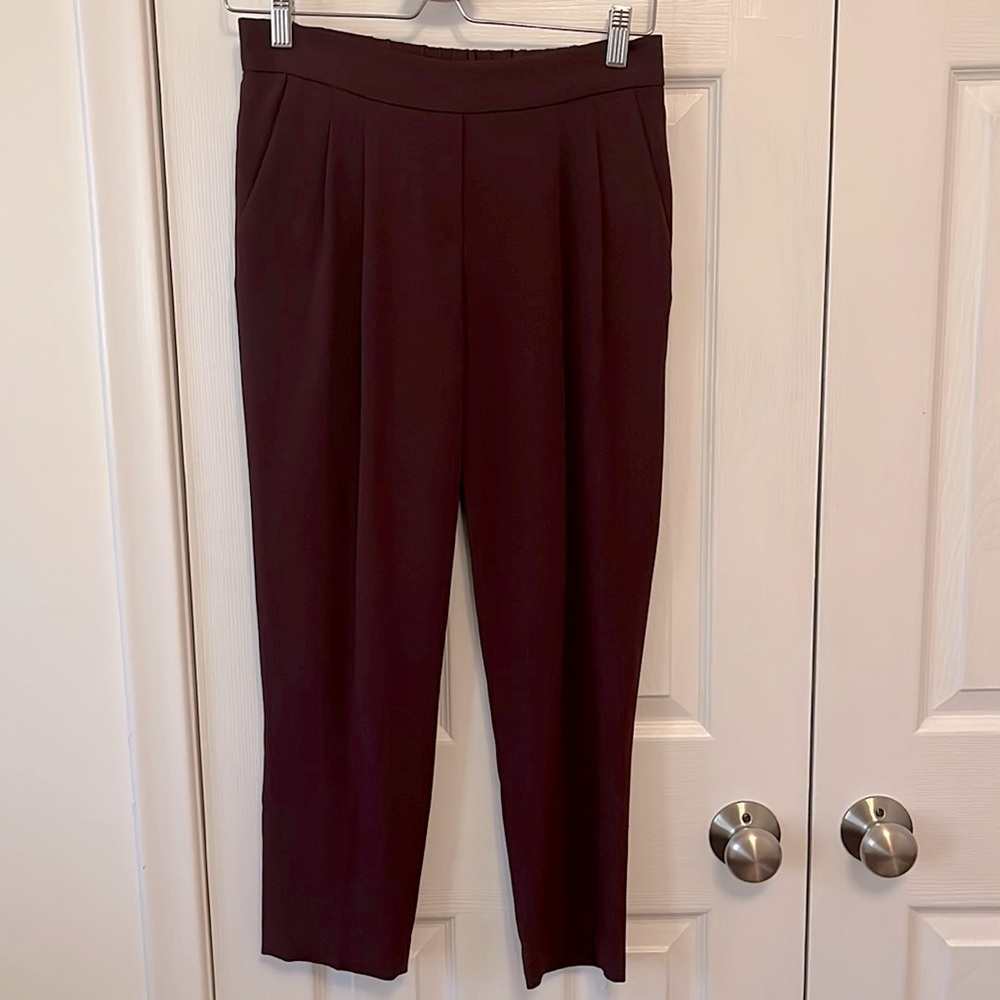 Babaton mid rise burgundy trouser